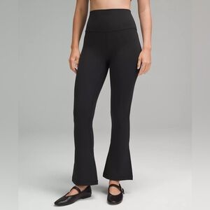 Lululemon Align high rise mini flared pant *extra short